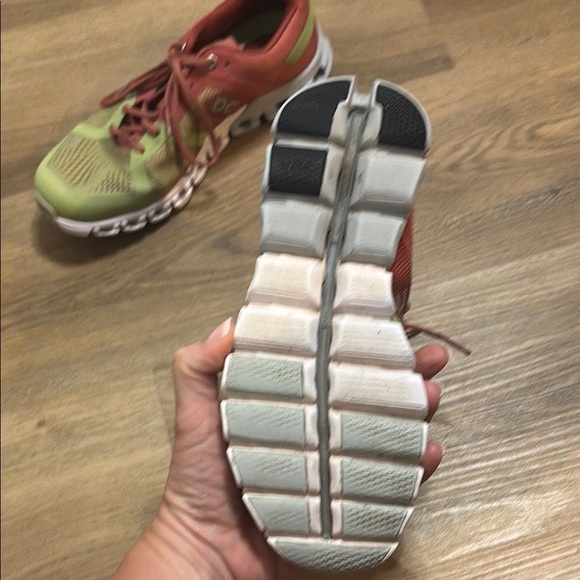 On Running Green and Red Athletic Shoes size 6 - Picture 6 of 14